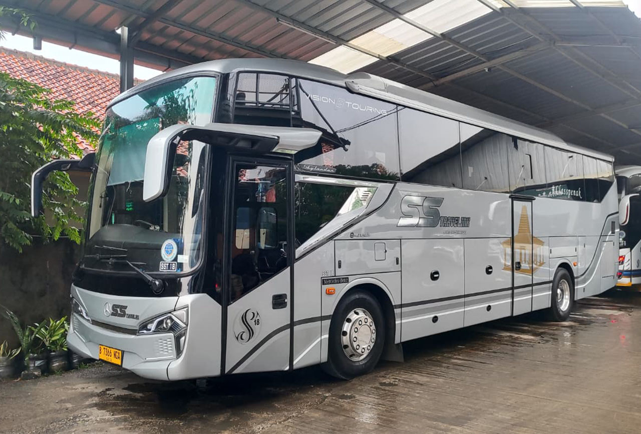 Mercedes-Benz OH 1626 L