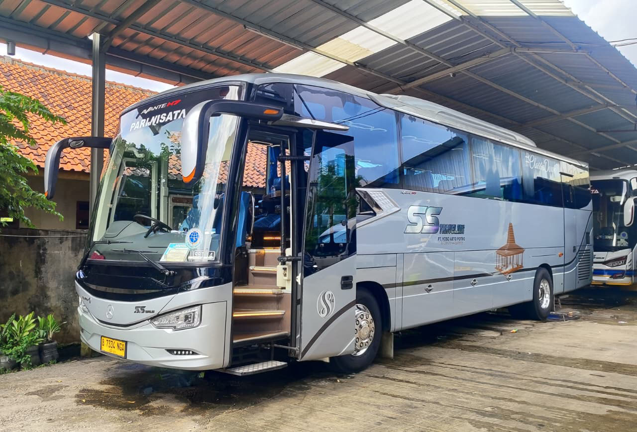 Mercedes-Benz OH 1526