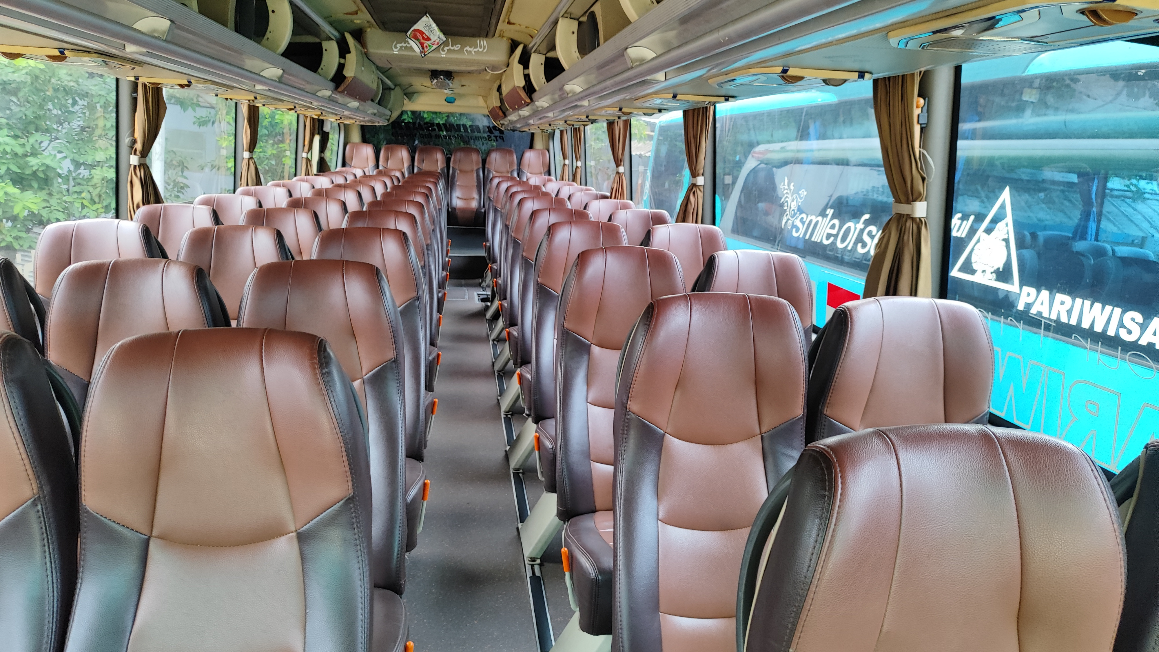 PO. Piknik Bus