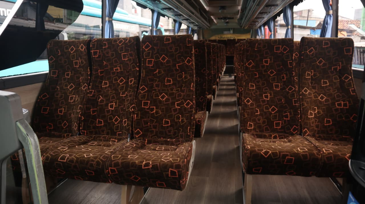 PO. Piknik Bus