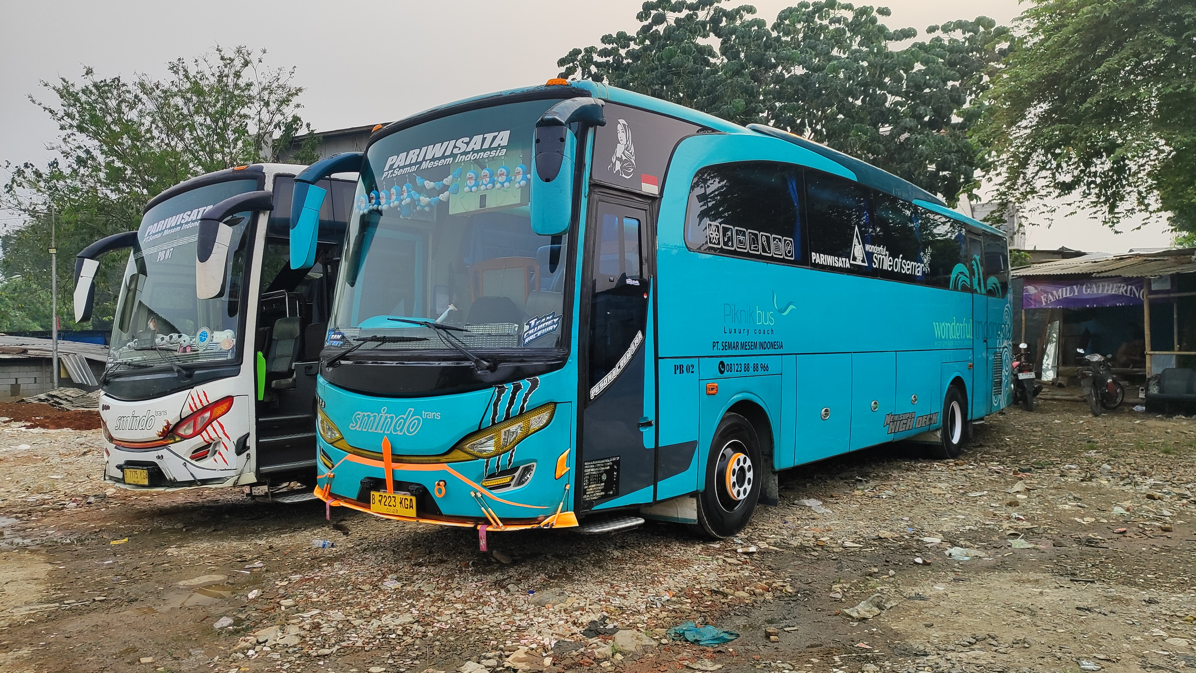 PO. Piknik Bus