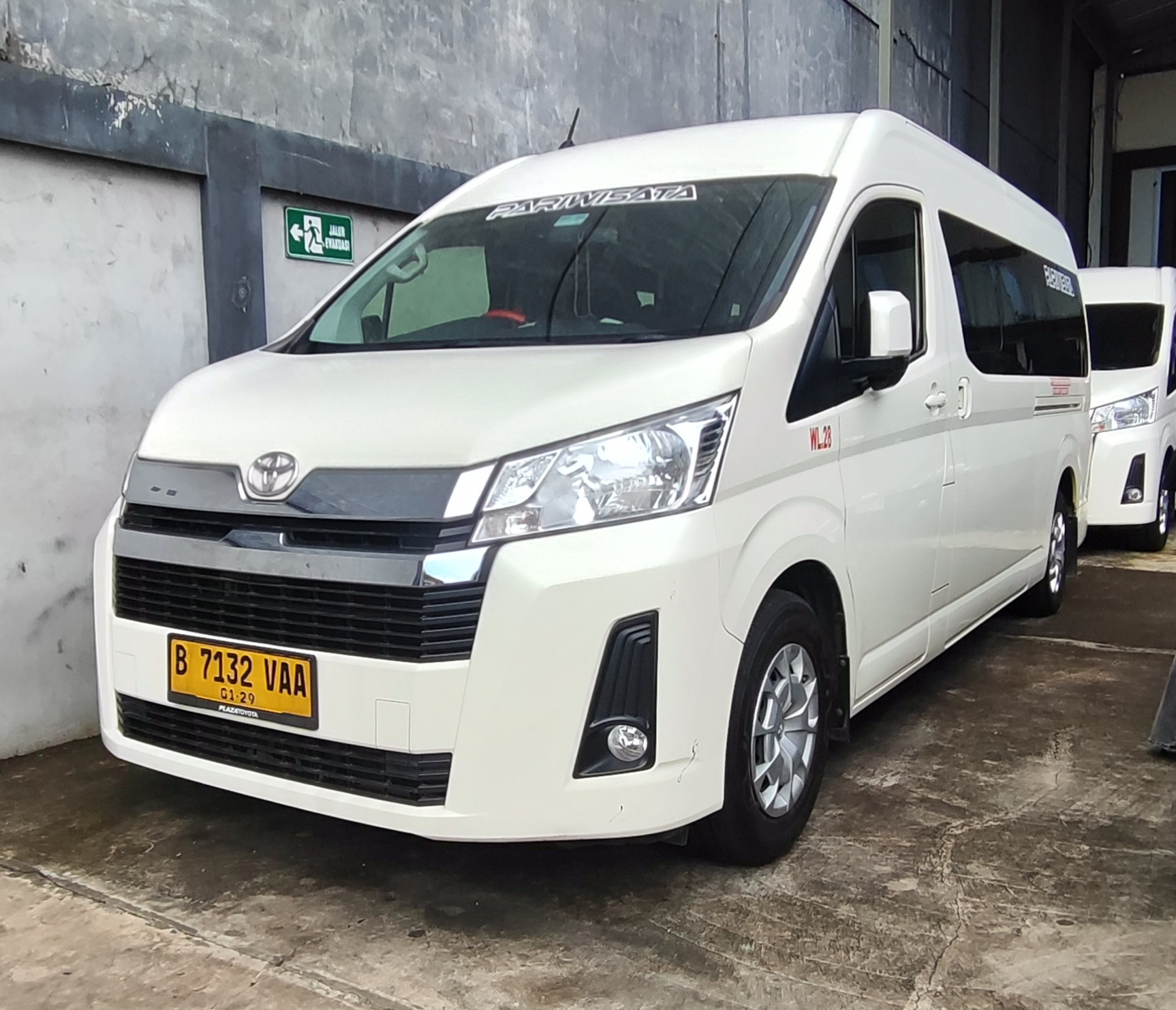 B 7132 VGA
